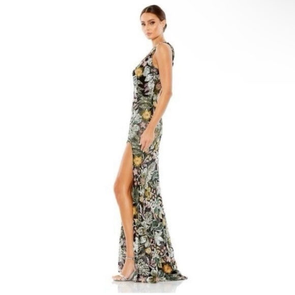 NWT MAC DUGGAL Black Floral 49574
Sequined Embroidered Gown 10 - Picture 5 of 10